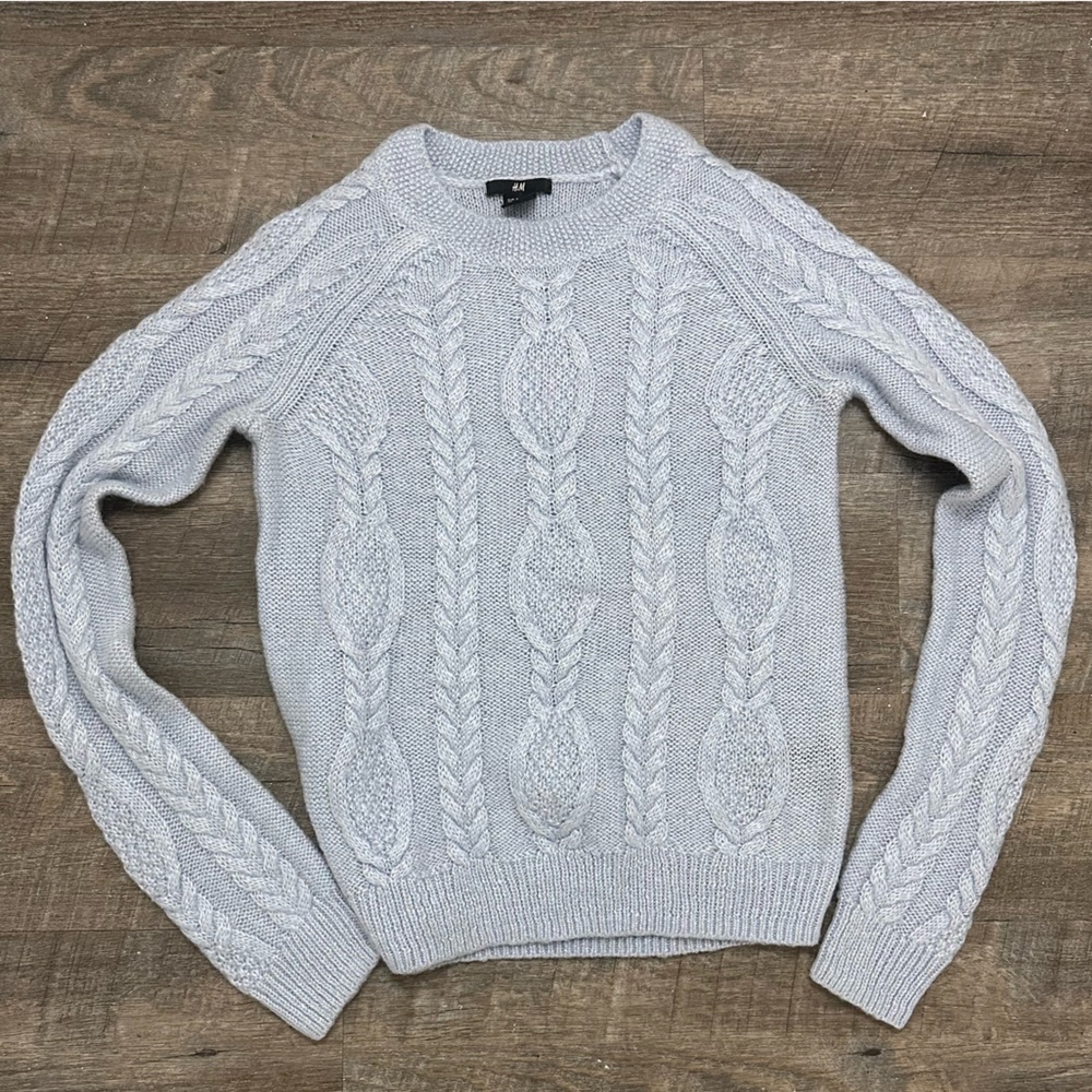 Women’s Long Sleeve Scoop Neck Light Blue Embroidered Sweater Top- Size Small - Picture 3 of 6